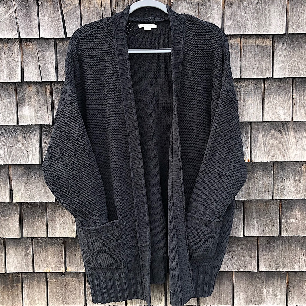 NWOT Black American Eagle Knit Cardigan